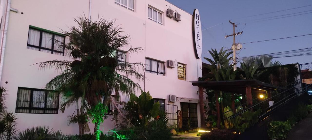 Vespasiano Hotel Telêmaco Borba Eksteriør bilde